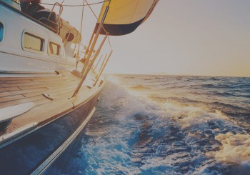 Admire Valparaiso from the sea, 2 hours sailing